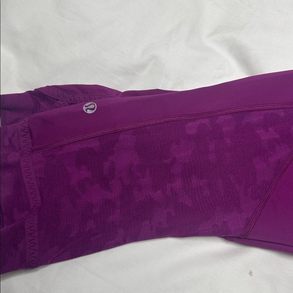 Lululemon Fast and Free High-Rise Crop 19" - Picture 5 of 11